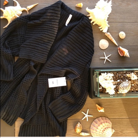 🌴🌼RVCA- CARDIGAN SWEATER🌼🌴 - Picture 3 of 8